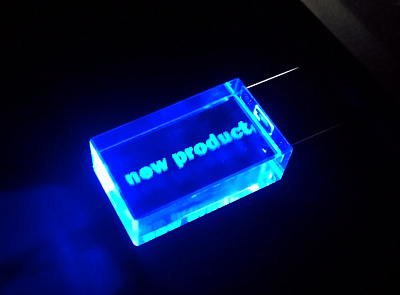 Прямоугольная стеклянная флешка под гравировку 3D логотипа