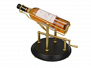 Подставка для бутылки «Invention» с механизмом розлива 